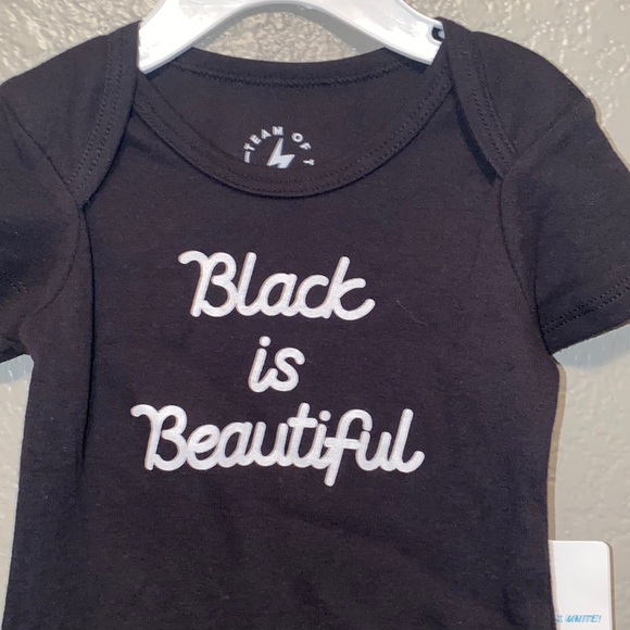 6 Months Baby Onesie - Picture 3 of 10